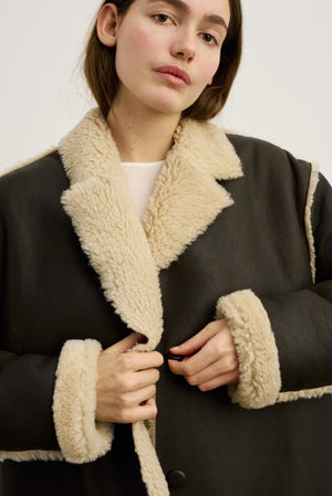 CLAIRE COAT - DARK BROWN