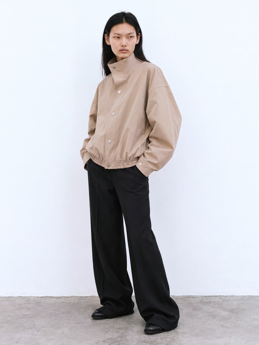 EZREN BOMBER JACKET - BEIGE
