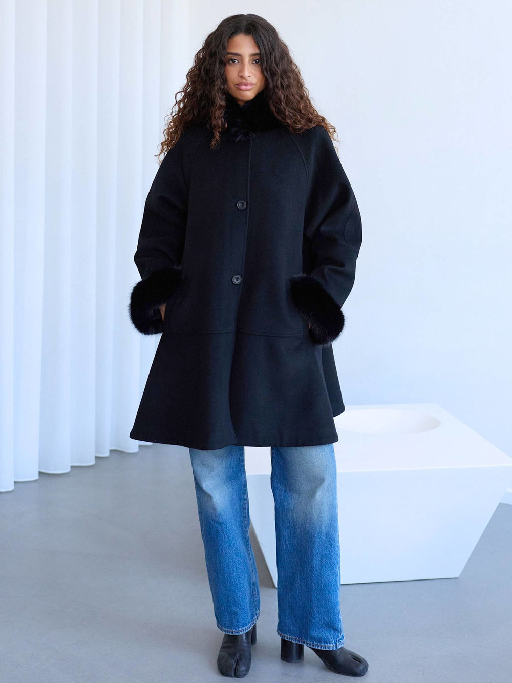 PAULA COAT - BLACK