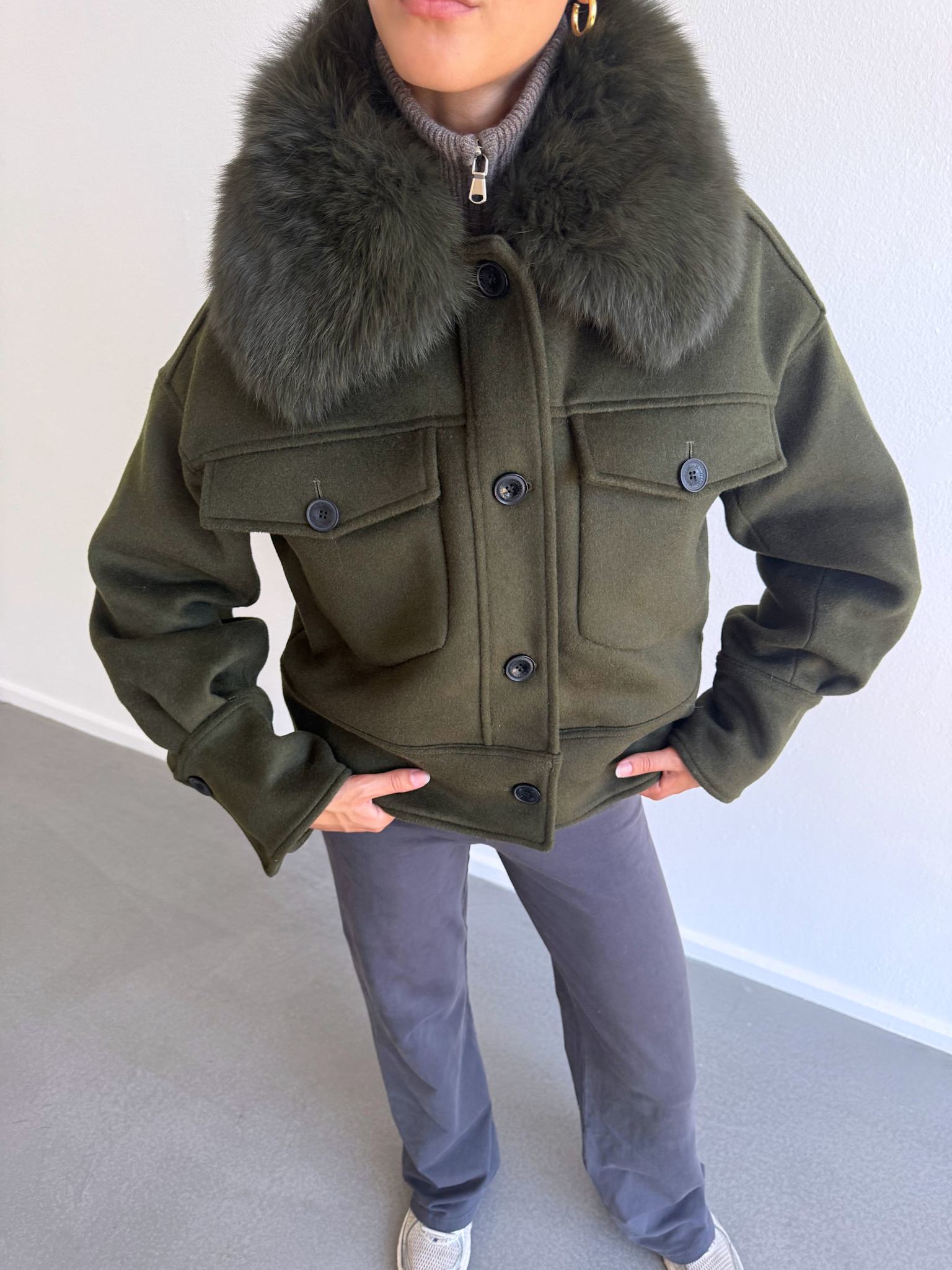 【美品】TODAYFUL CUTOFF WOOL JACKET 36 Olive 美品】TODAYFUL CUTOFF WOOL JACKET 36 Olive 【公式通販】