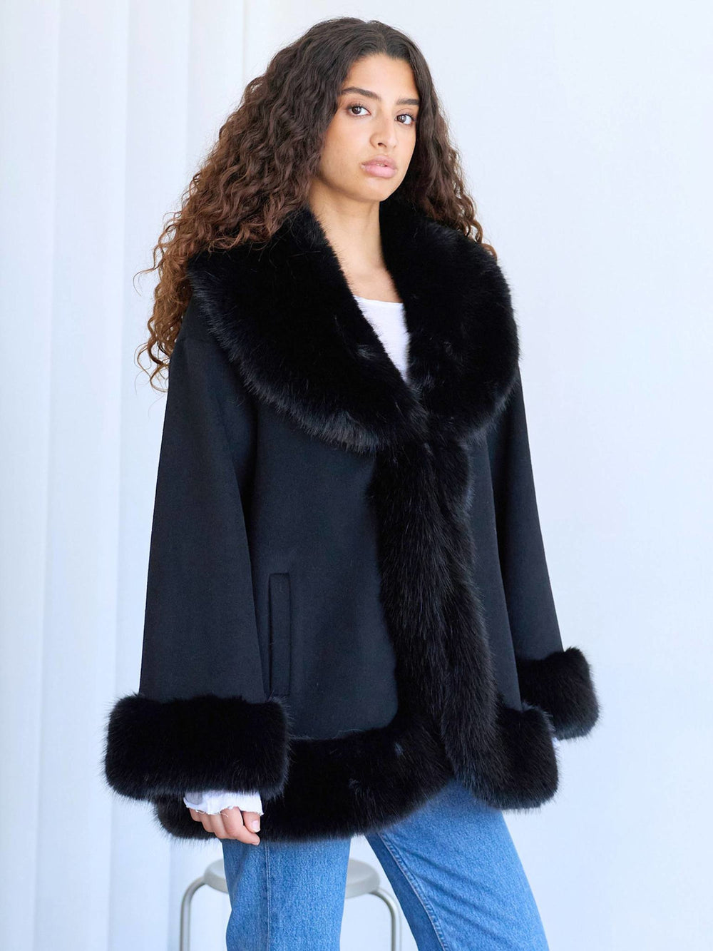 ASTRA CAPE JACKET - BLACK