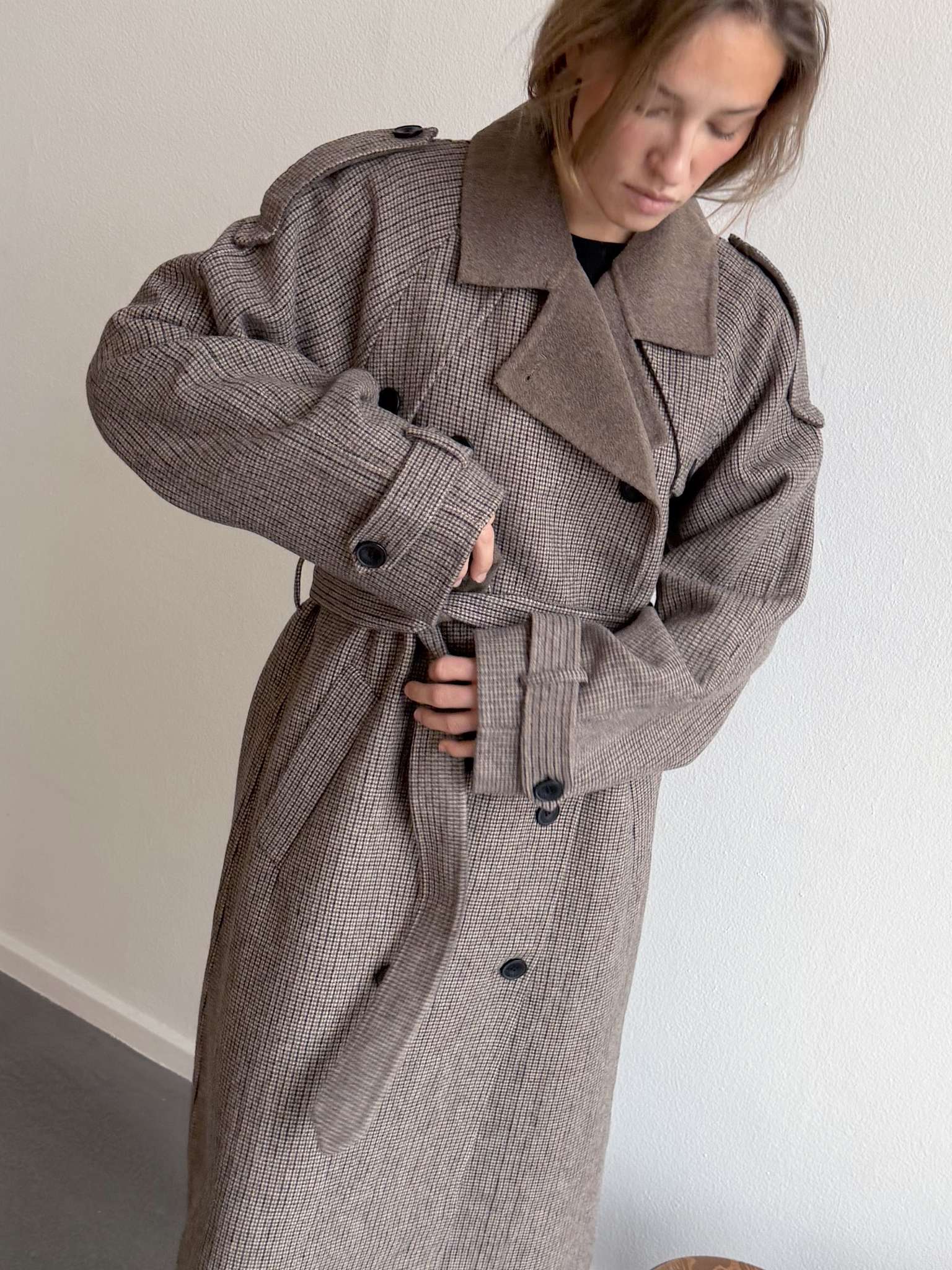 JOHN COAT CHECKED - BEIGE