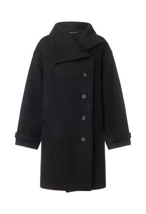 Stylish black wool coat with a wide collar and button closure, featuring a relaxed fit and side pockets by MEOTINE.